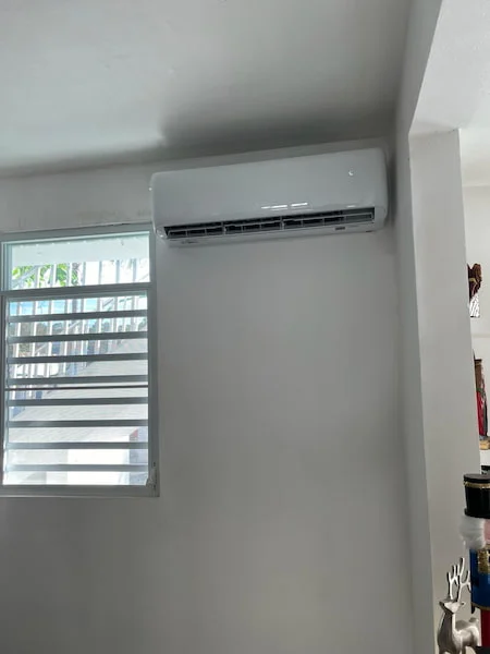 reparación de aire acondicionado inverter en San Juan, PR